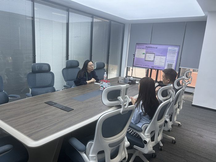 旅游管理學(xué)院教師赴省外開展訪企拓崗信息技術(shù)咨詢活動